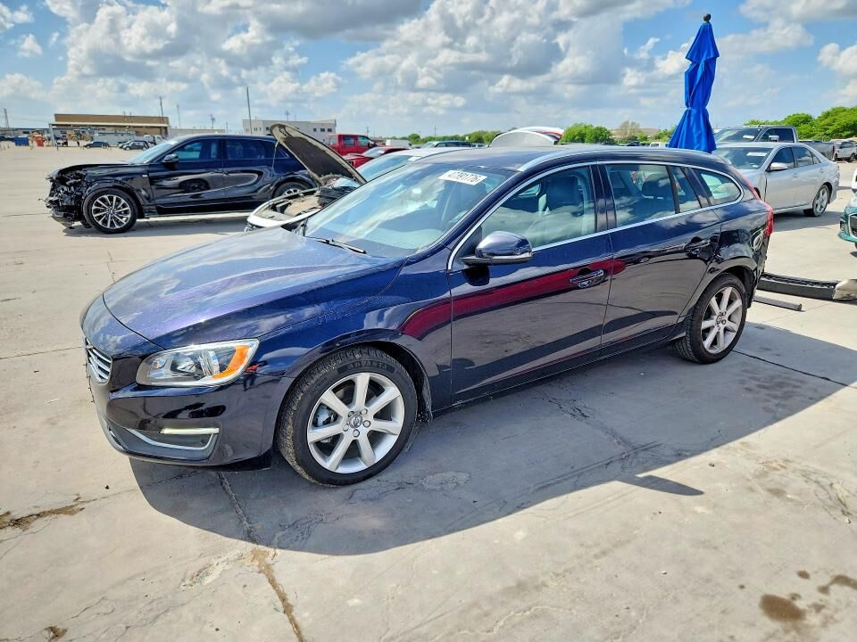 2016 VOLVO V60