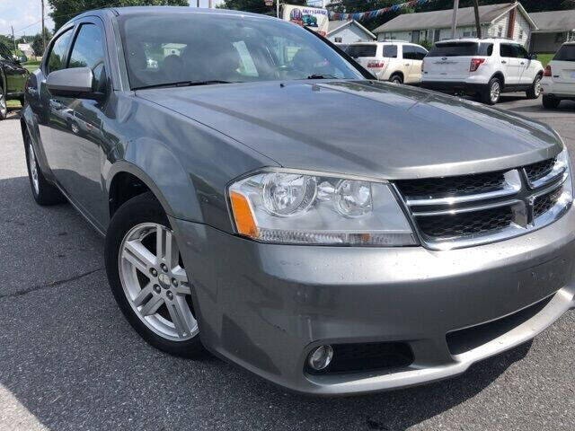 2013 DODGE Avenger