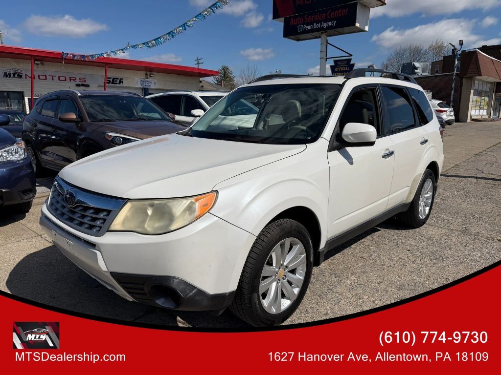 2011 SUBARU Forester