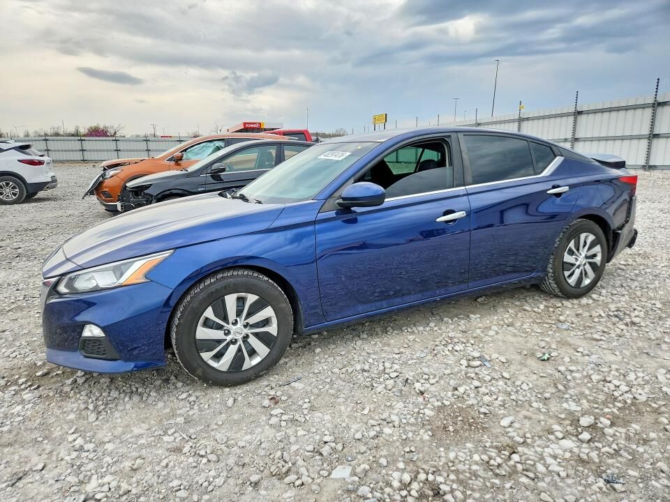 2019 NISSAN Altima