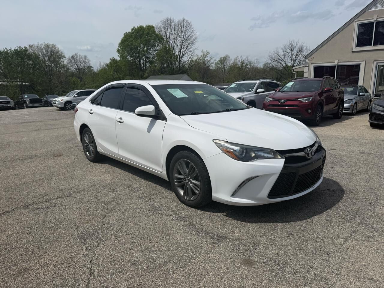 2017 TOYOTA Camry