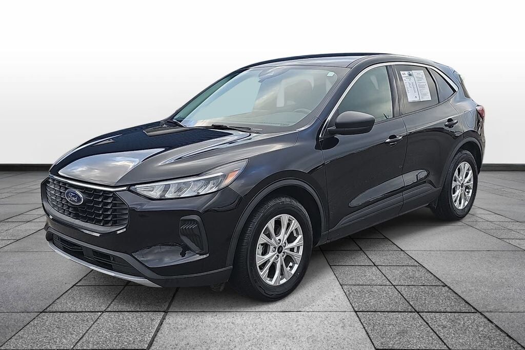 2023 FORD Escape