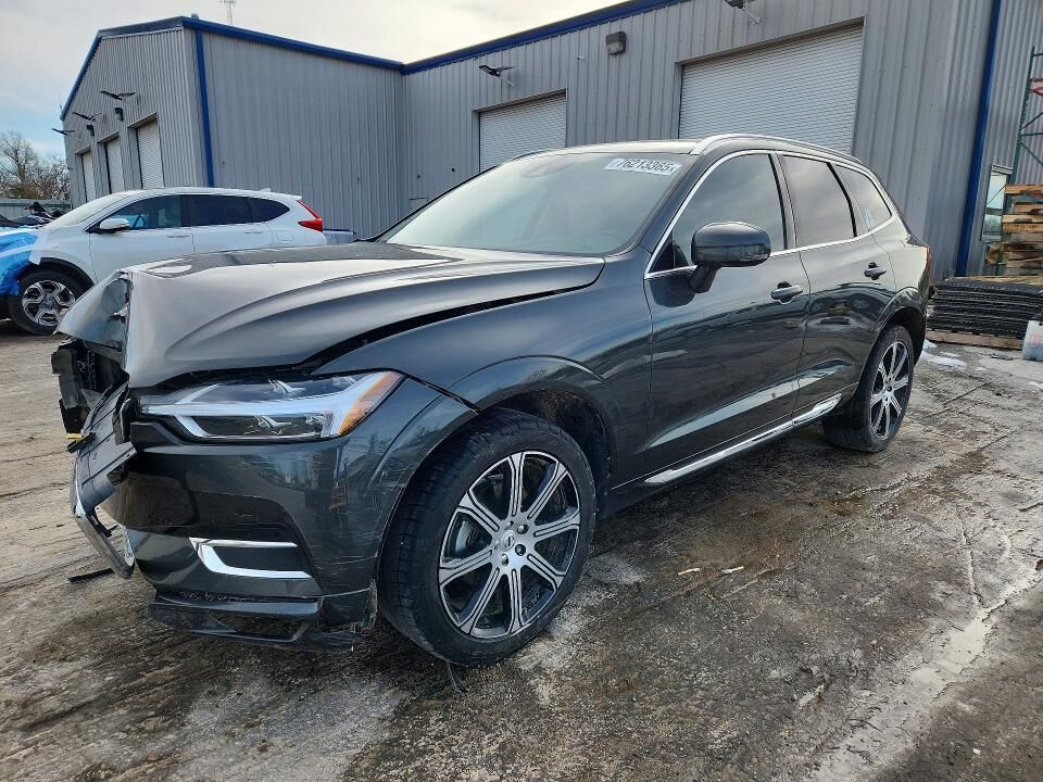 2020 VOLVO XC60