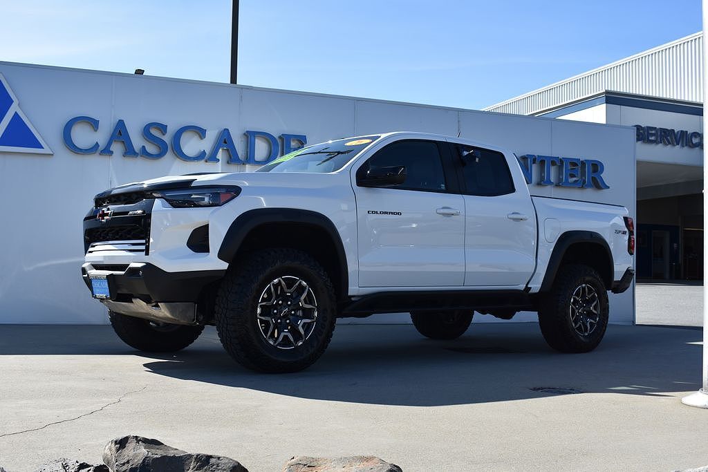 2026 CHEVROLET Colorado