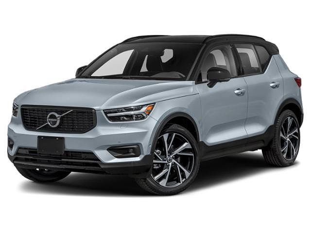 2019 VOLVO XC40