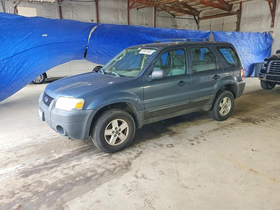 2005 FORD Escape