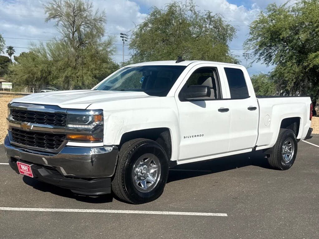 2018 CHEVROLET Silverado
