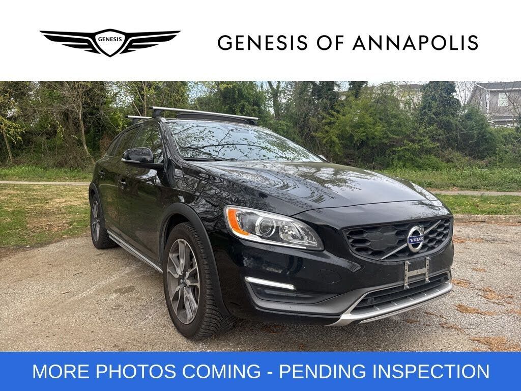 2016 VOLVO V60CC