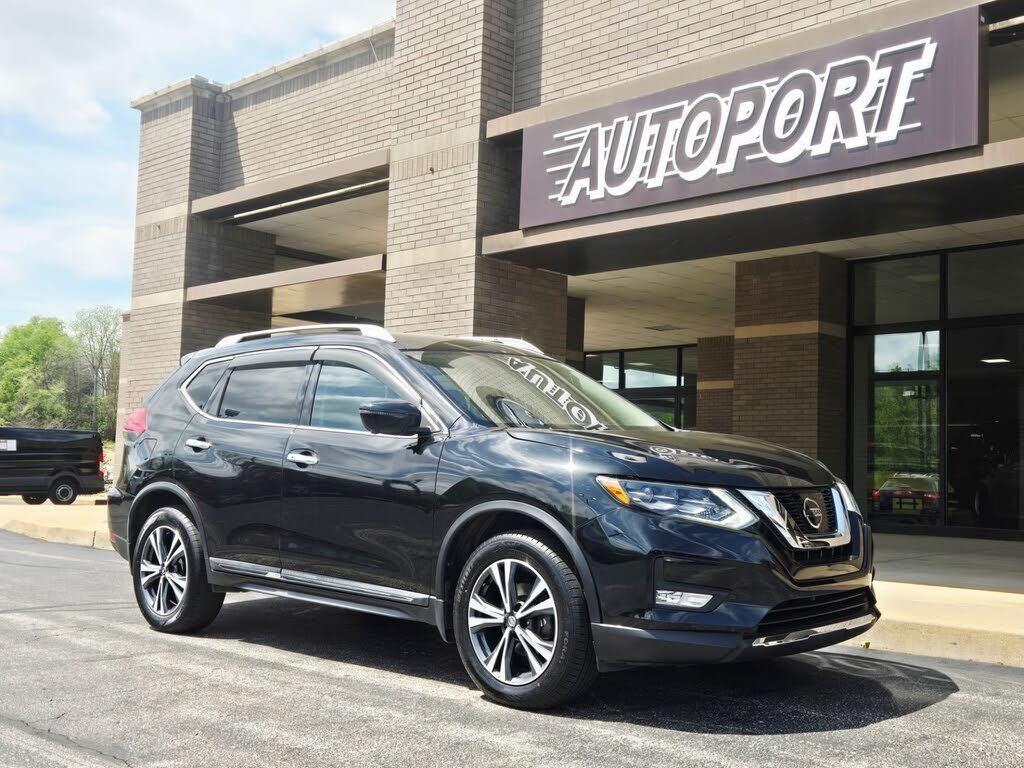 2017 NISSAN Rogue