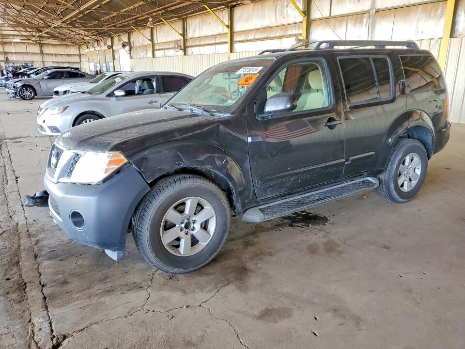 2012 NISSAN Pathfinder