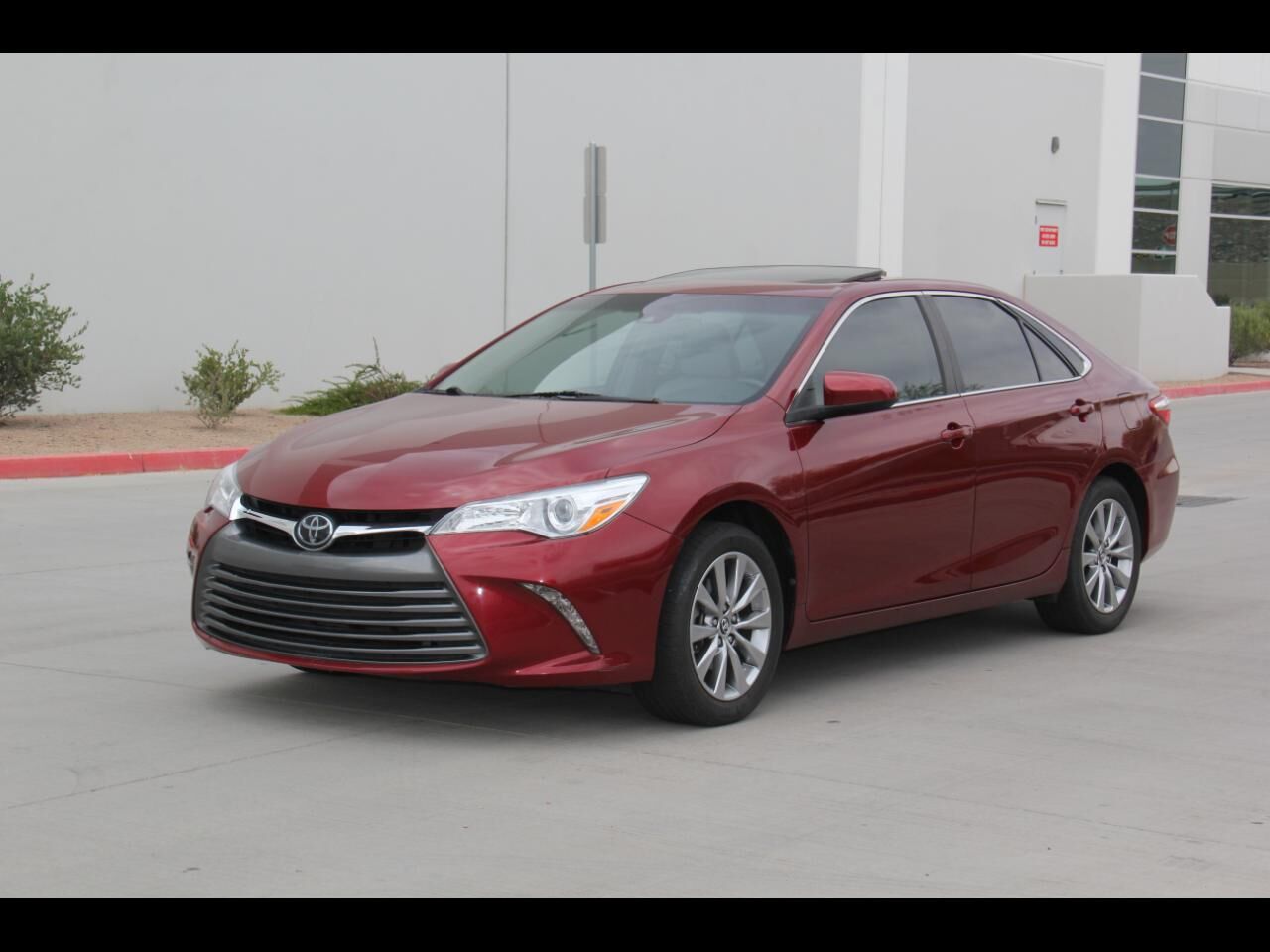 2017 TOYOTA Camry