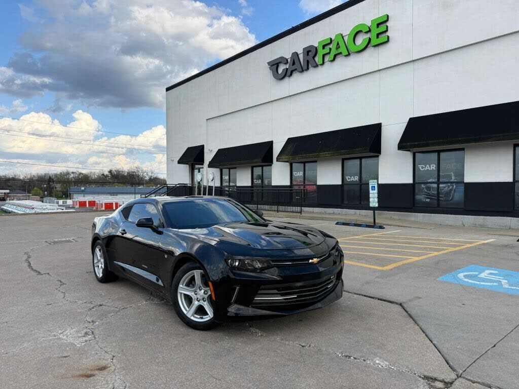 2017 CHEVROLET Camaro