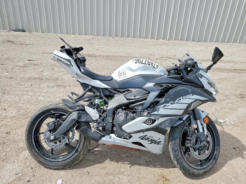 2025 KAWASAKI Ninja