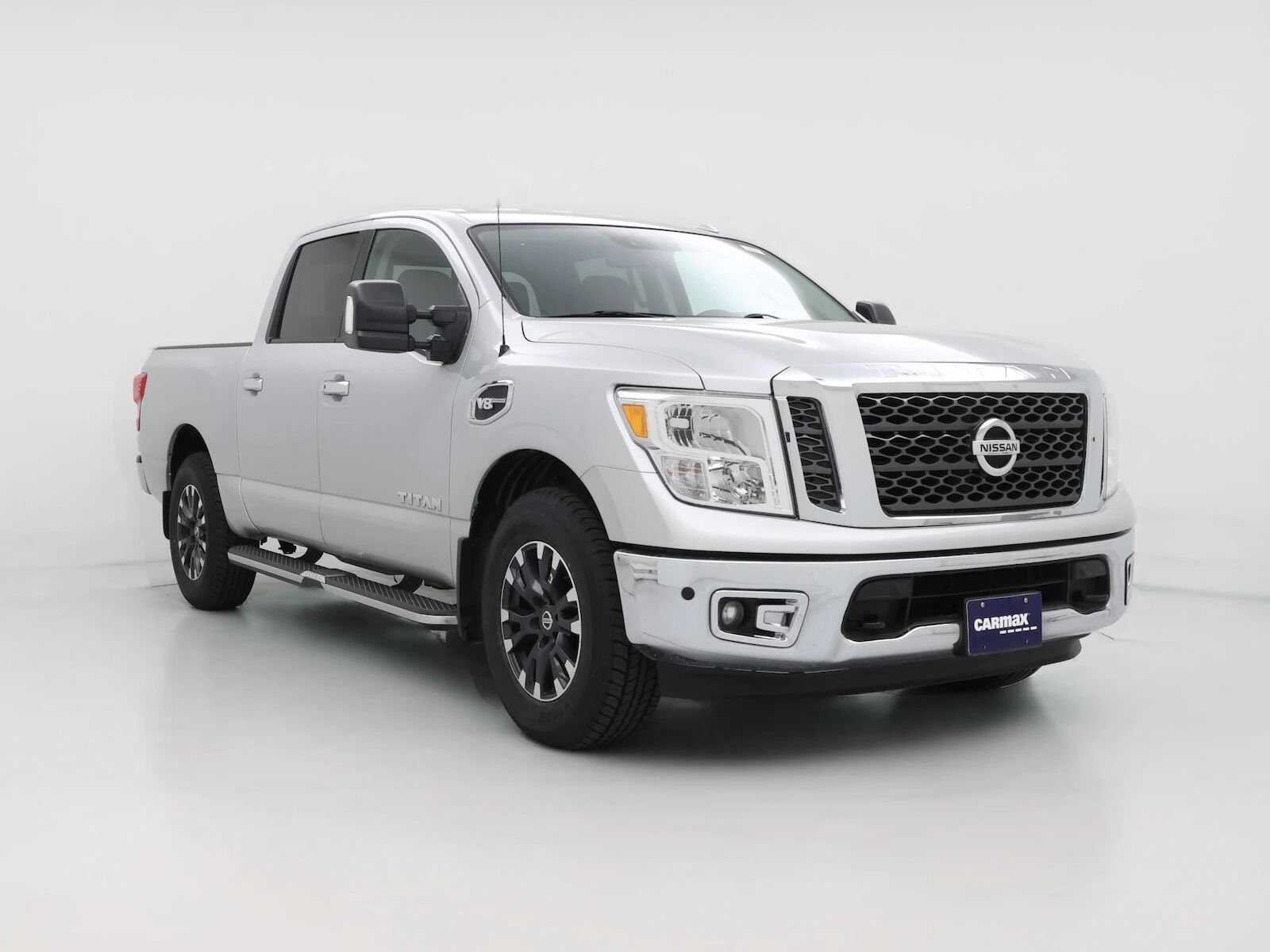 2017 NISSAN Titan