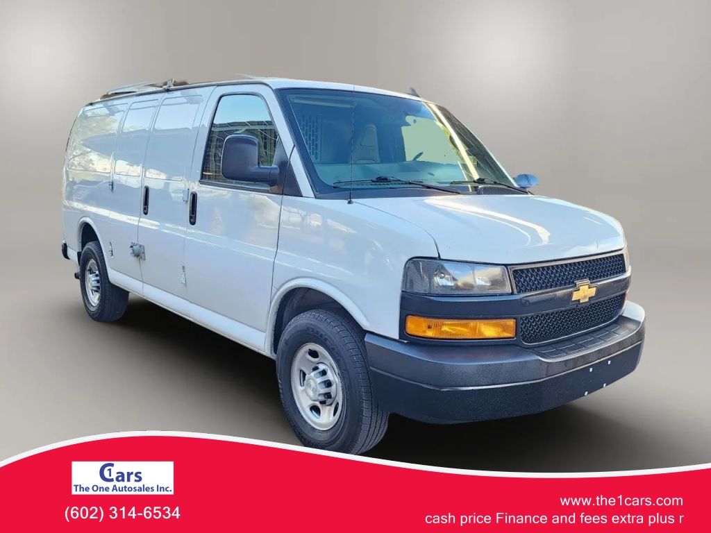 2020 CHEVROLET Express