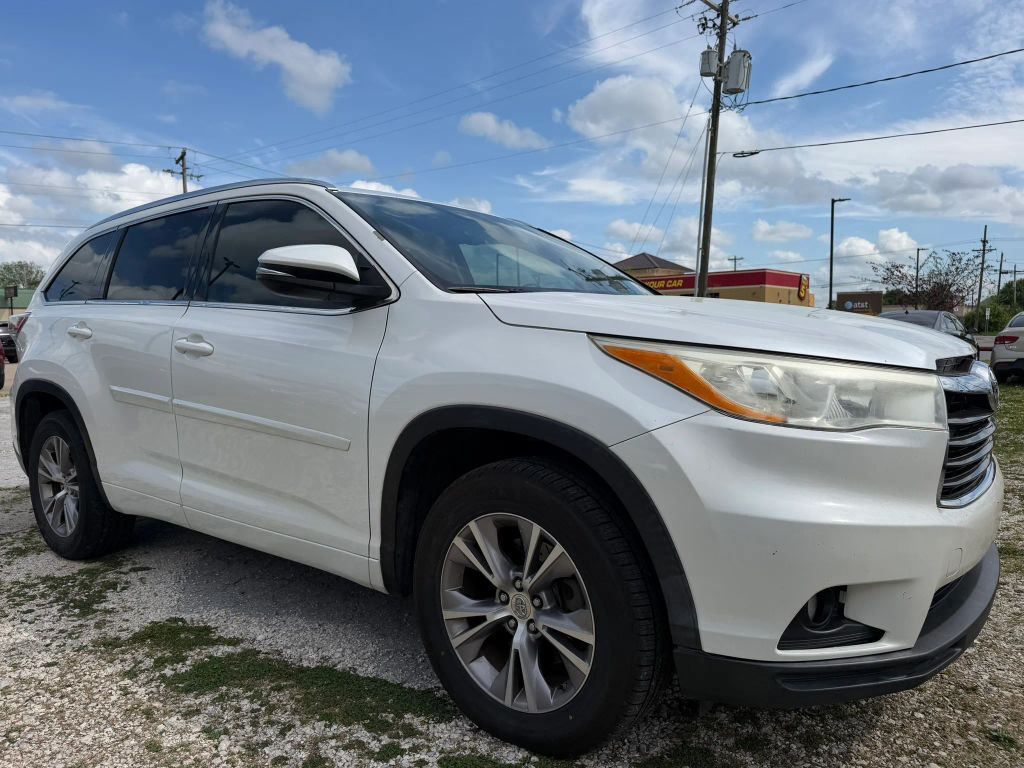2014 TOYOTA Highlander