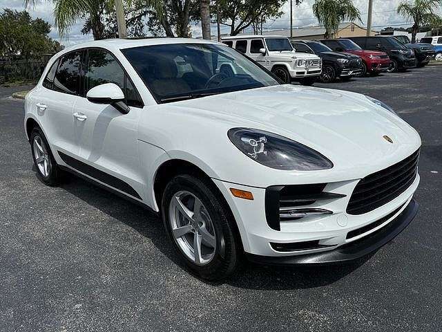 2021 PORSCHE Macan