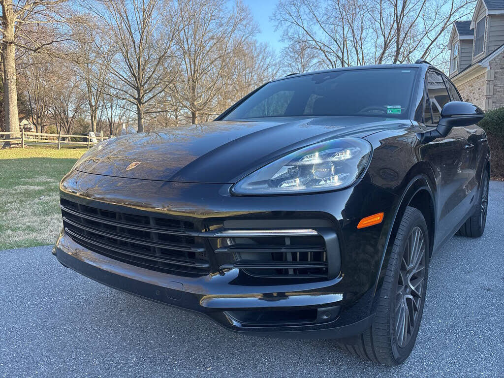 2019 PORSCHE Cayenne