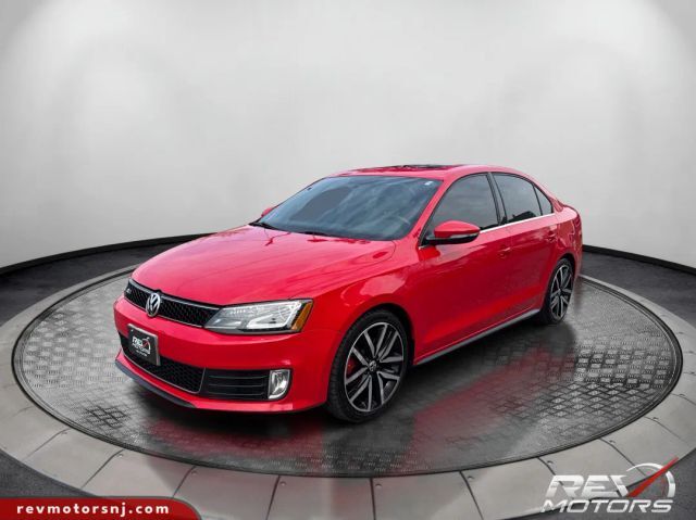 2013 VOLKSWAGEN Jetta