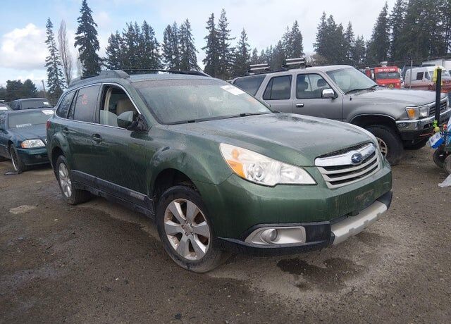 2011 SUBARU Outback