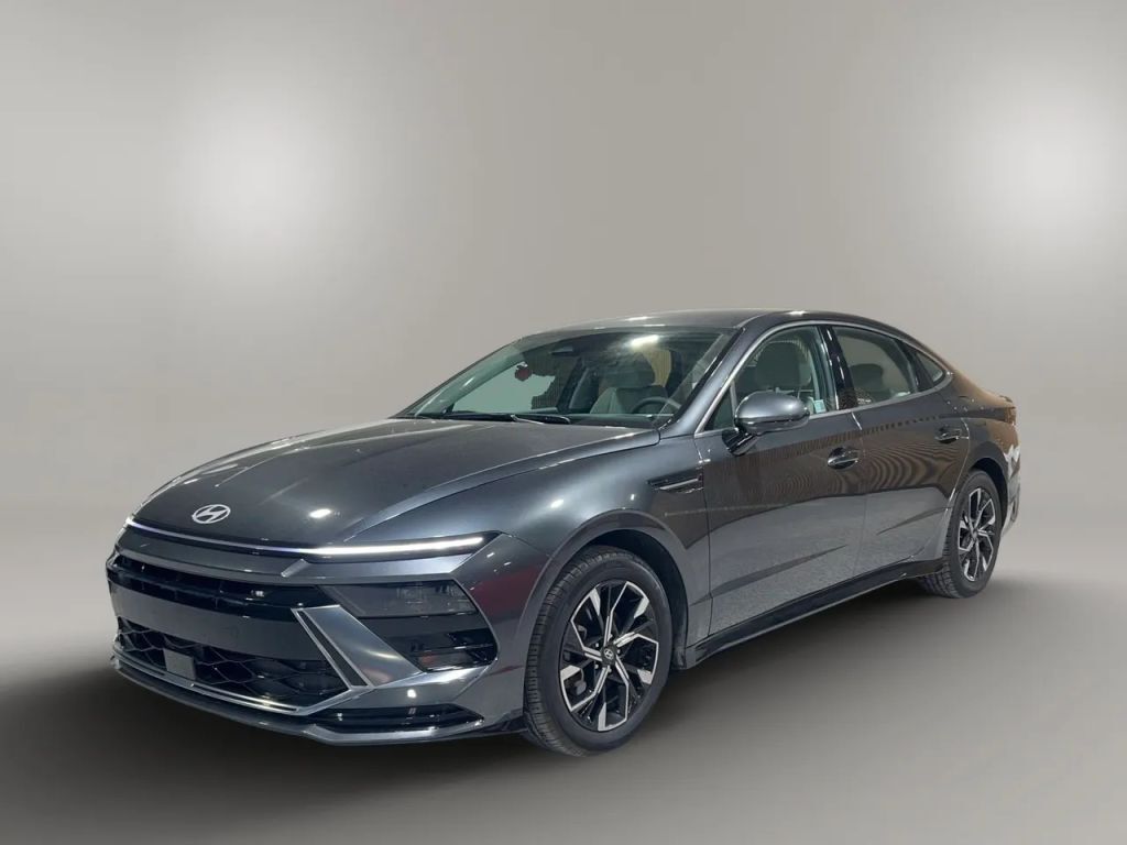 2025 HYUNDAI Sonata