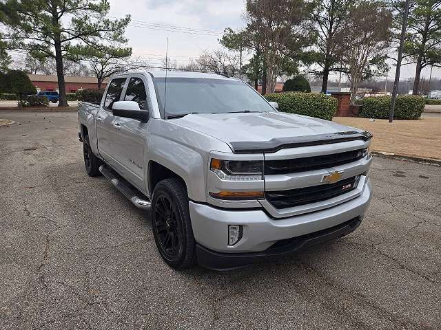 2018 CHEVROLET Silverado