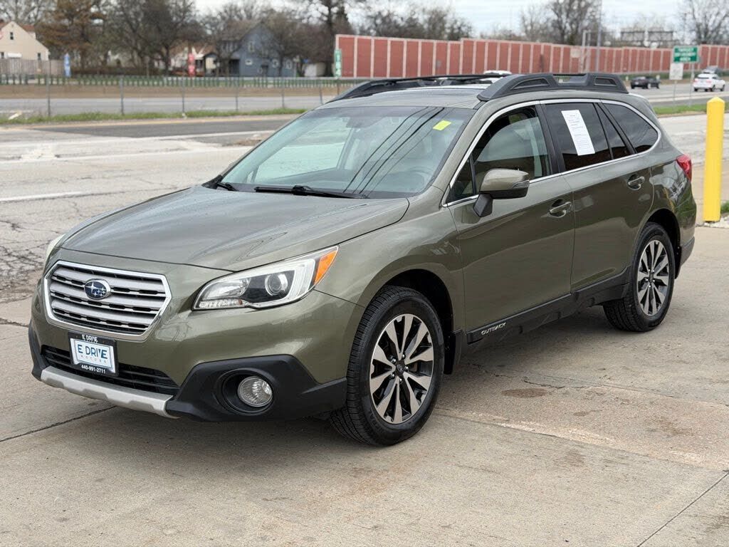 2015 SUBARU Outback