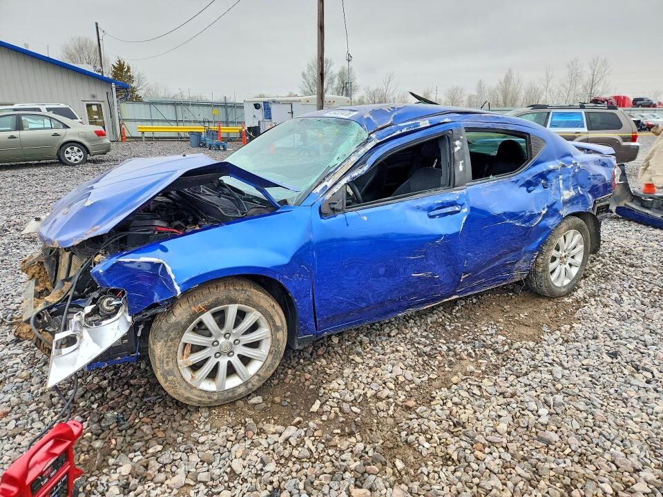 2014 DODGE Avenger