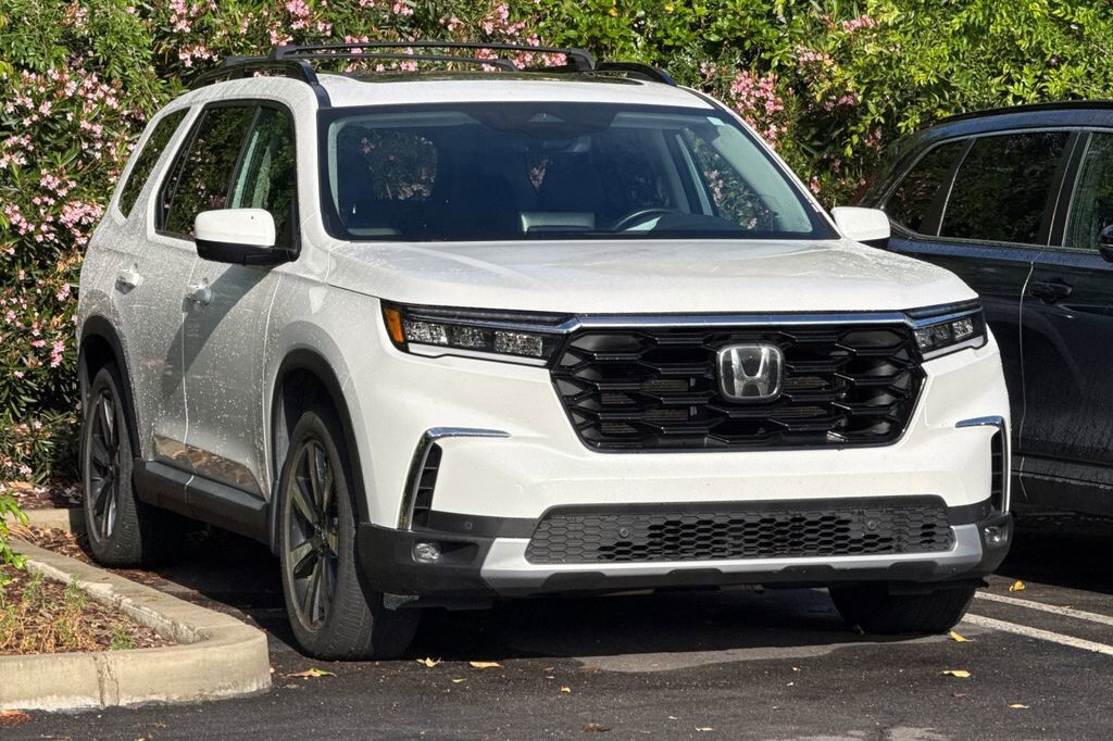 2023 HONDA Pilot
