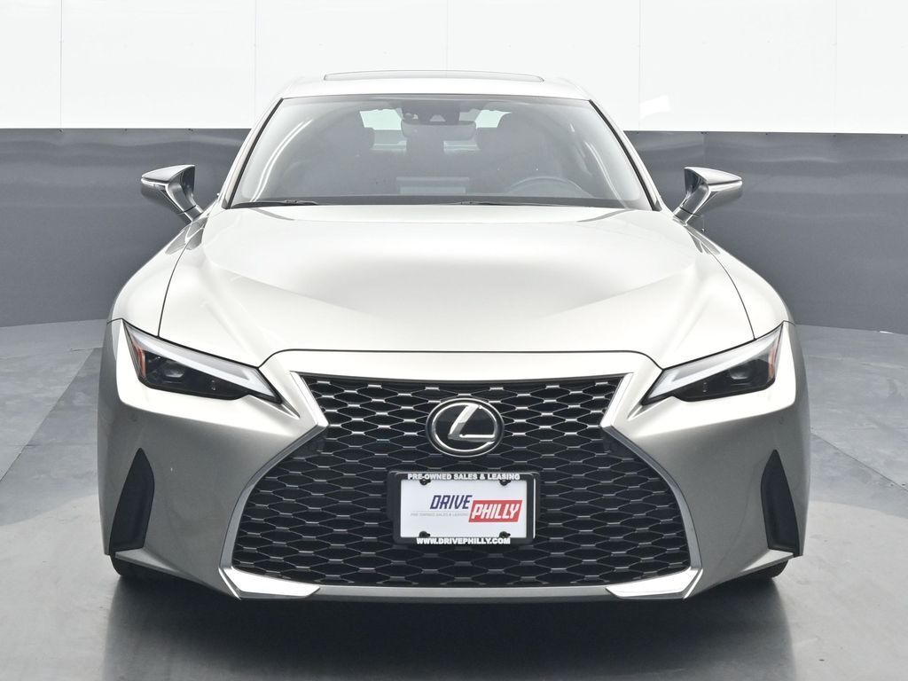 2023 LEXUS IS