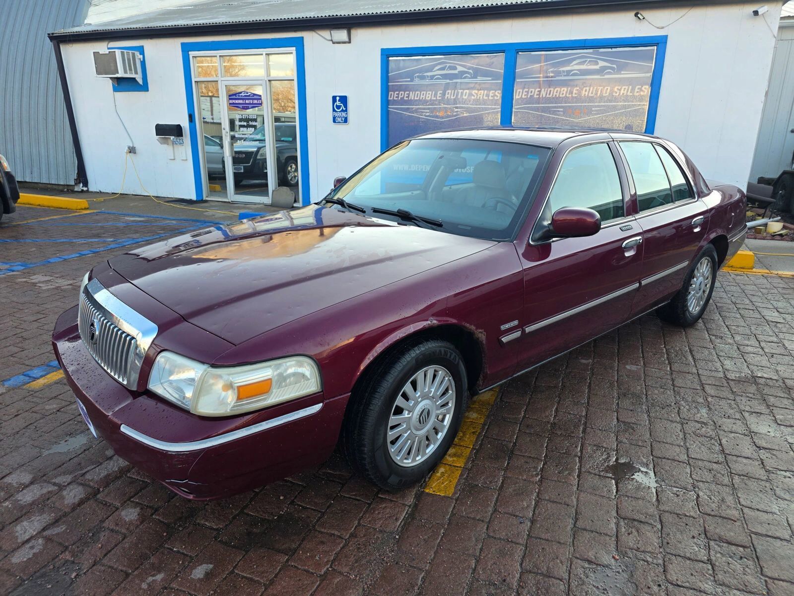 2009 MERCURY Grand Marquis