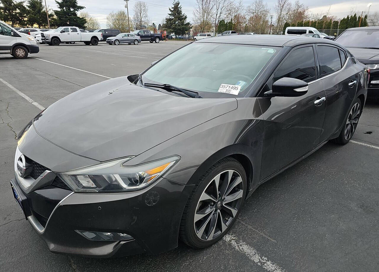 2016 NISSAN Maxima