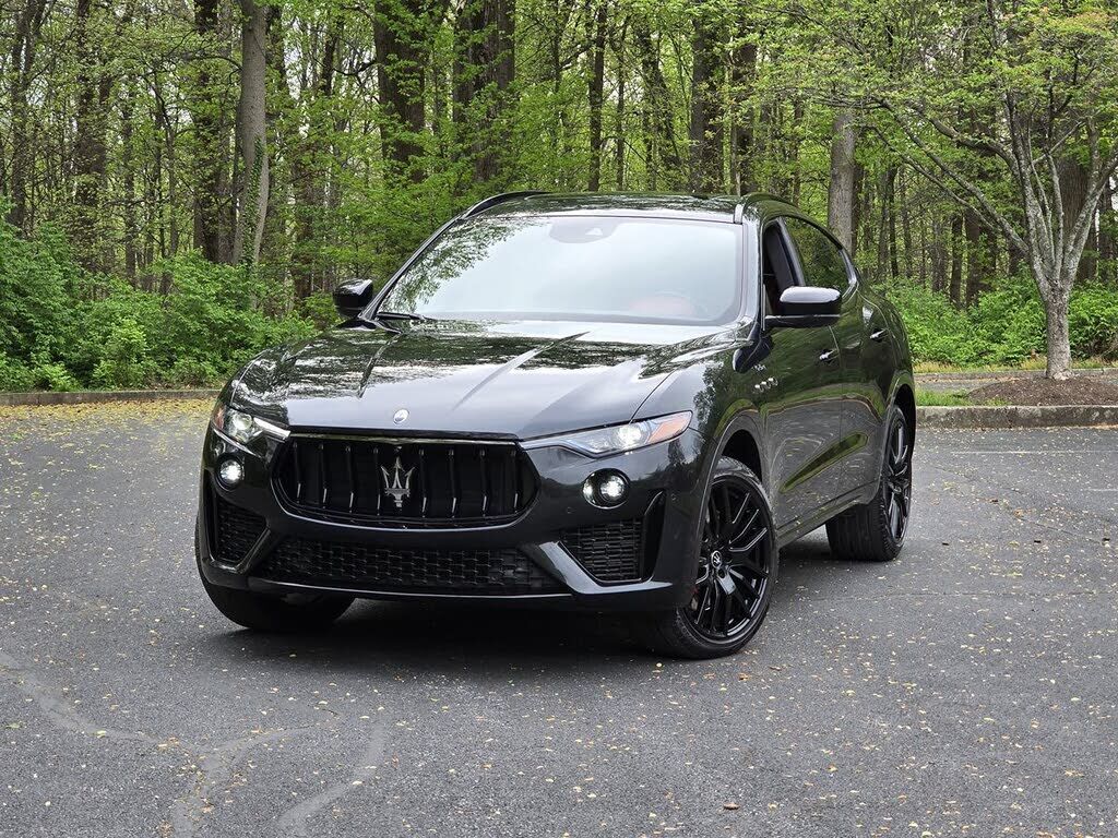 2023 MASERATI Levante