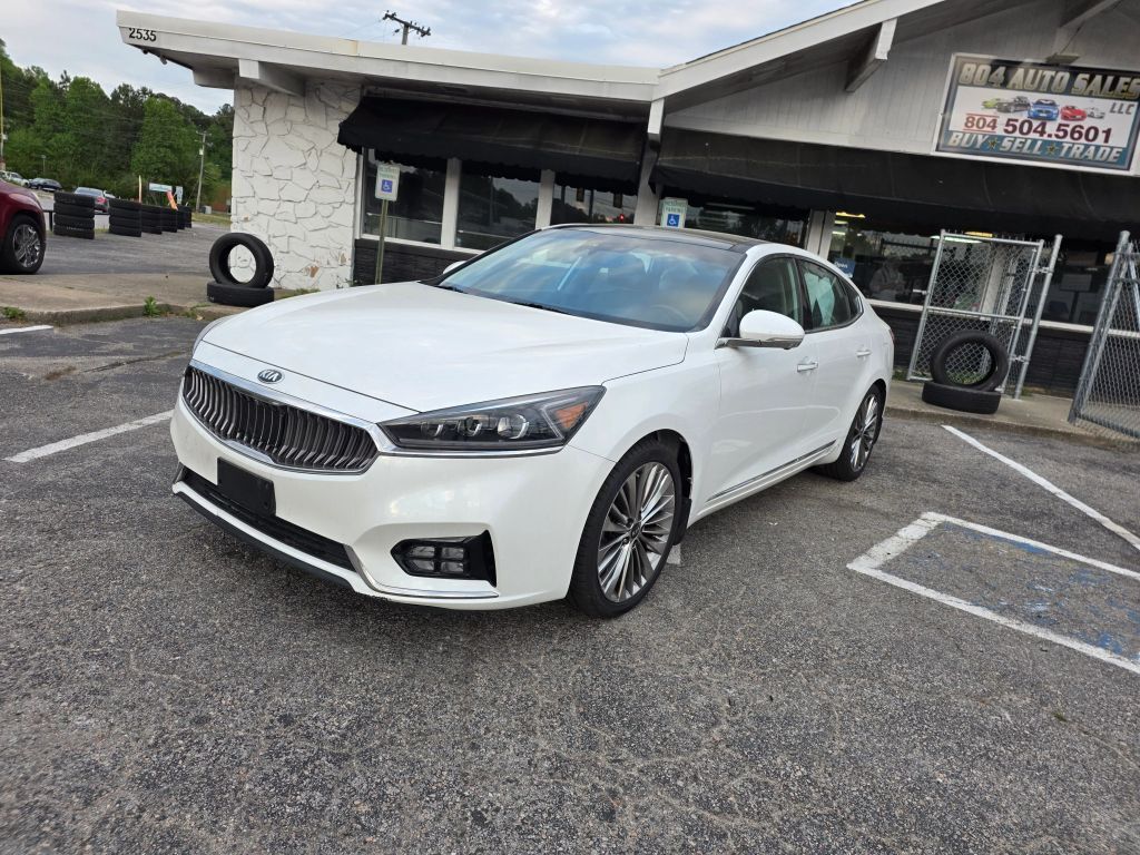 2017 KIA Cadenza