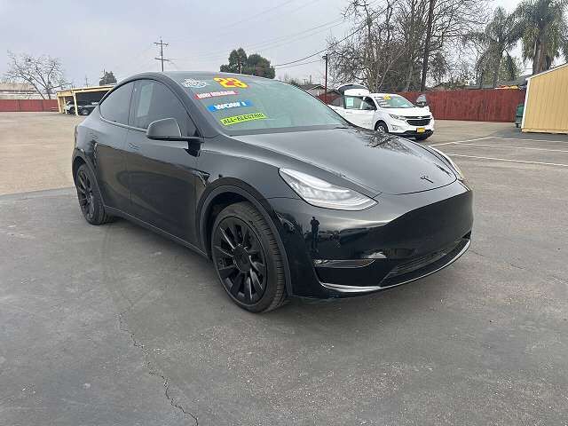 2023 TESLA Model Y