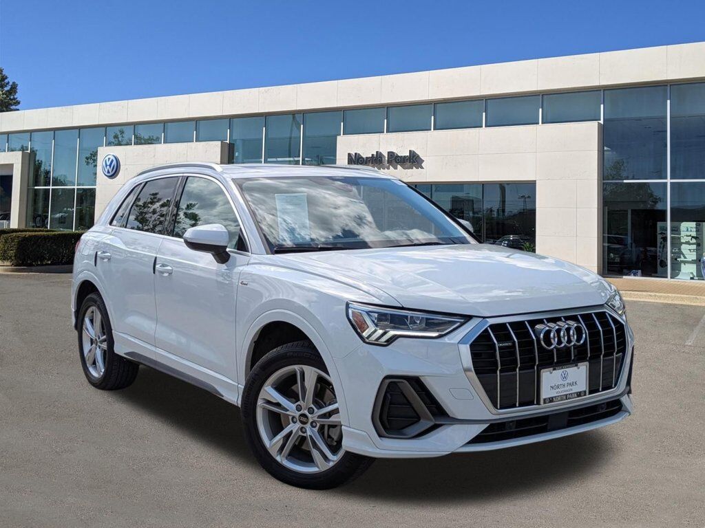 2023 AUDI Q3