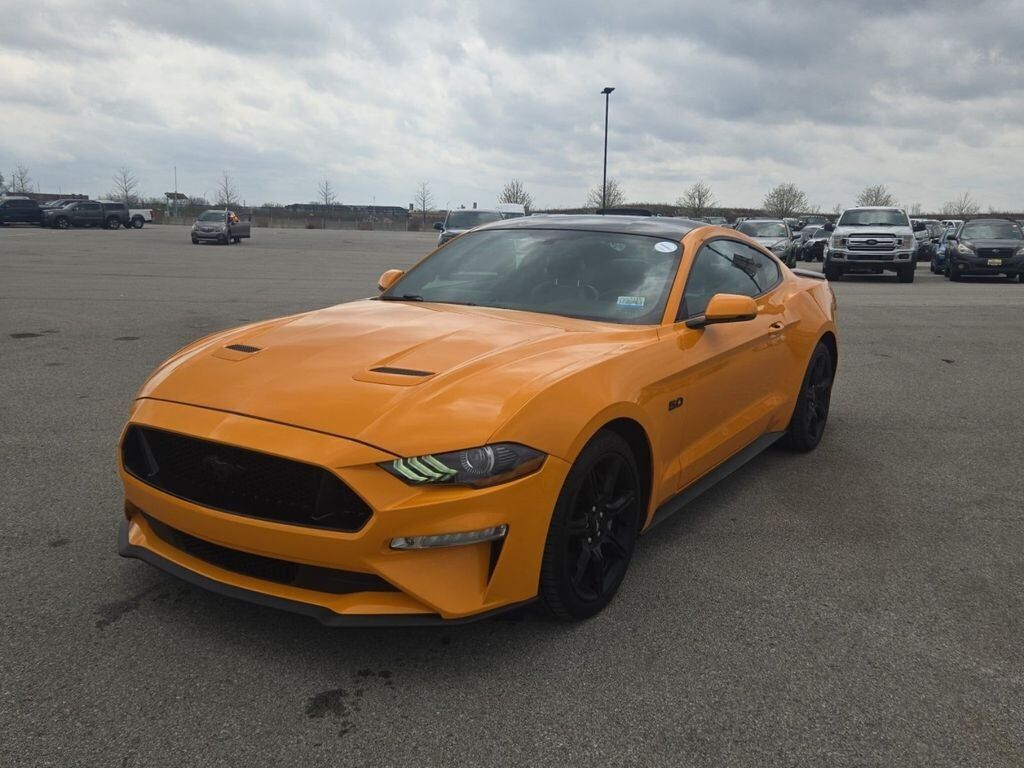 2019 FORD Mustang