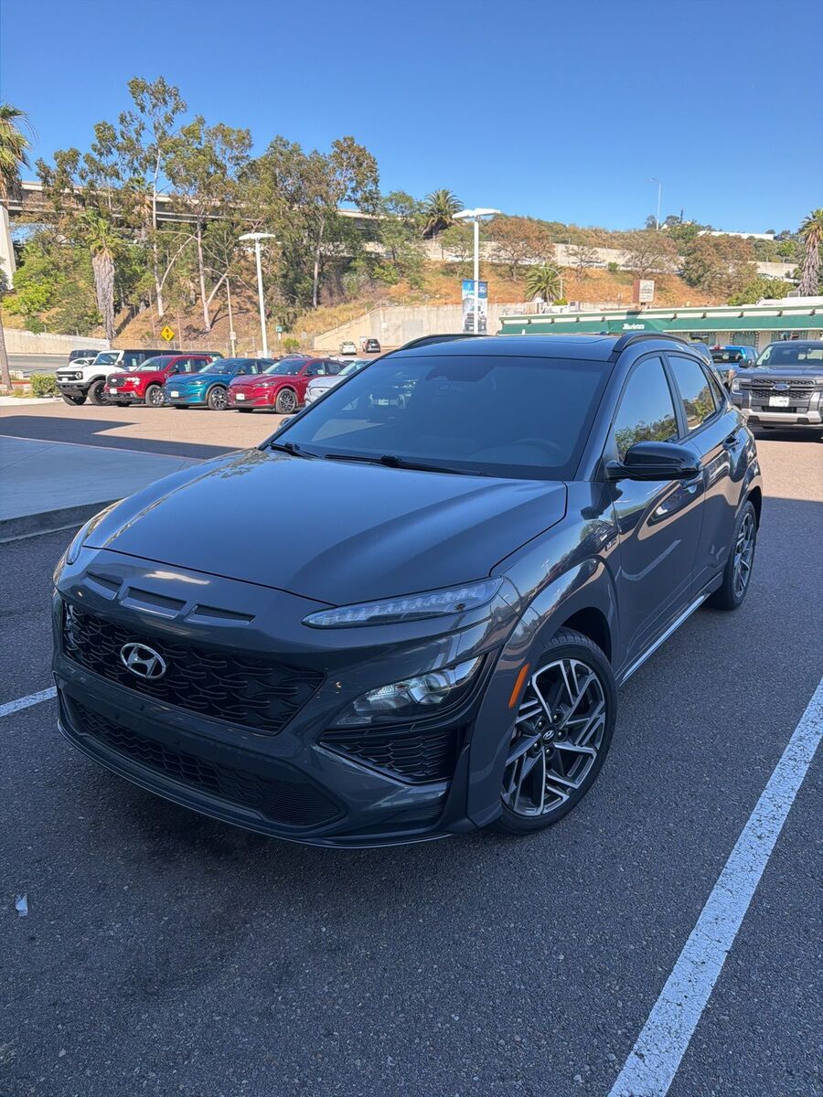 2023 HYUNDAI Kona