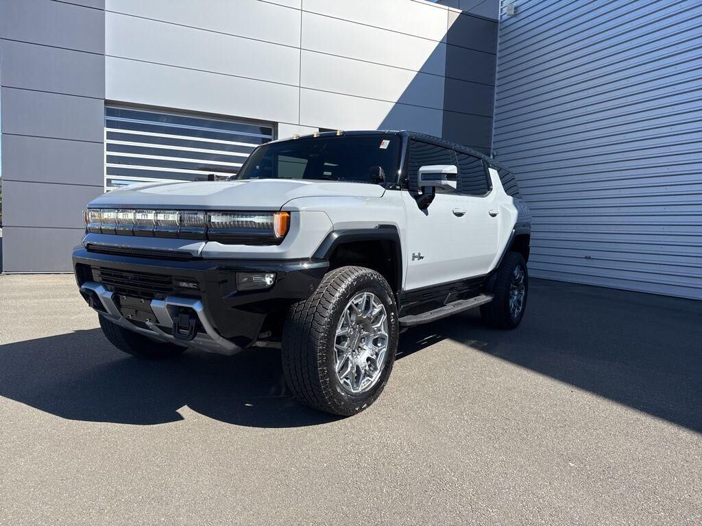 2025 GMC Hummer EV SUV