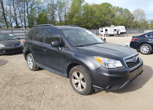 2015 SUBARU Forester