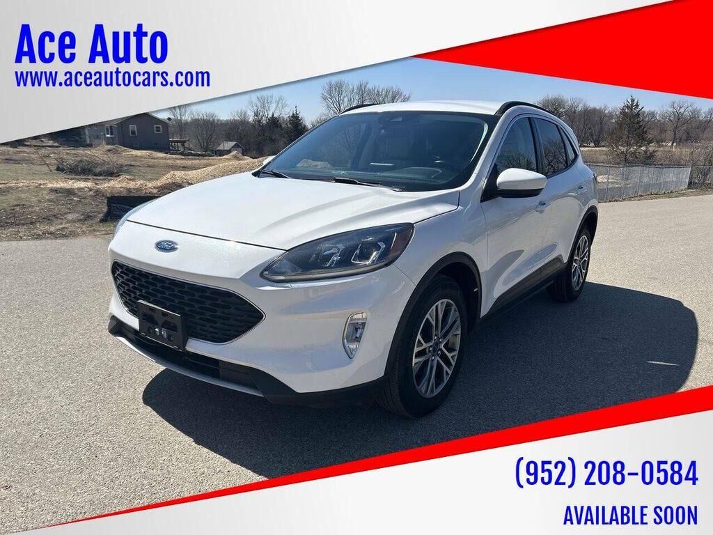 2021 FORD Escape
