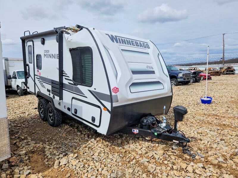 2022 WINNEBAGO OF INDIANA Micro Minnie