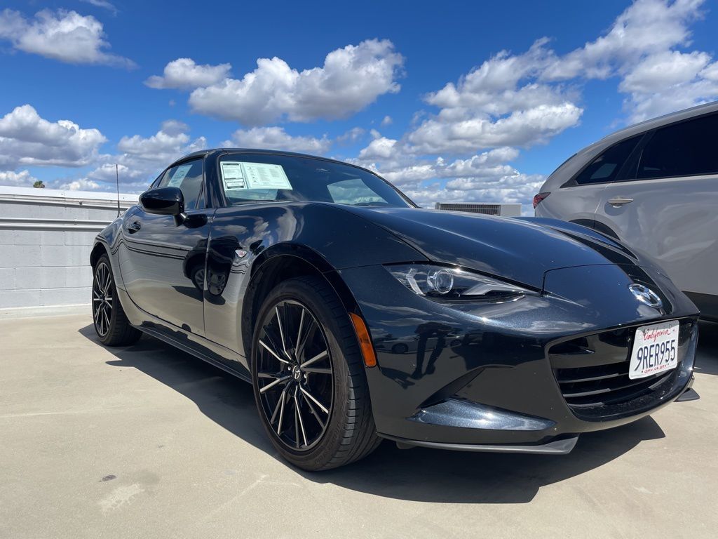 2025 MAZDA MX-5