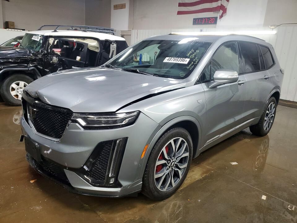 2024 CADILLAC XT6
