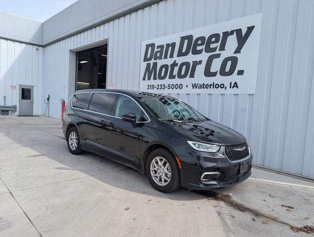 2024 CHRYSLER Pacifica