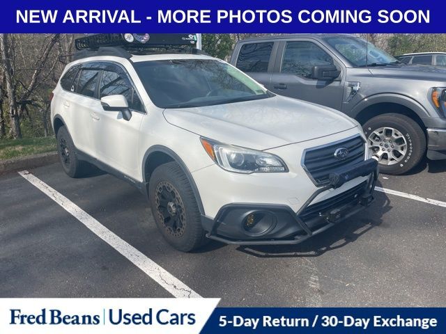 2016 SUBARU Outback