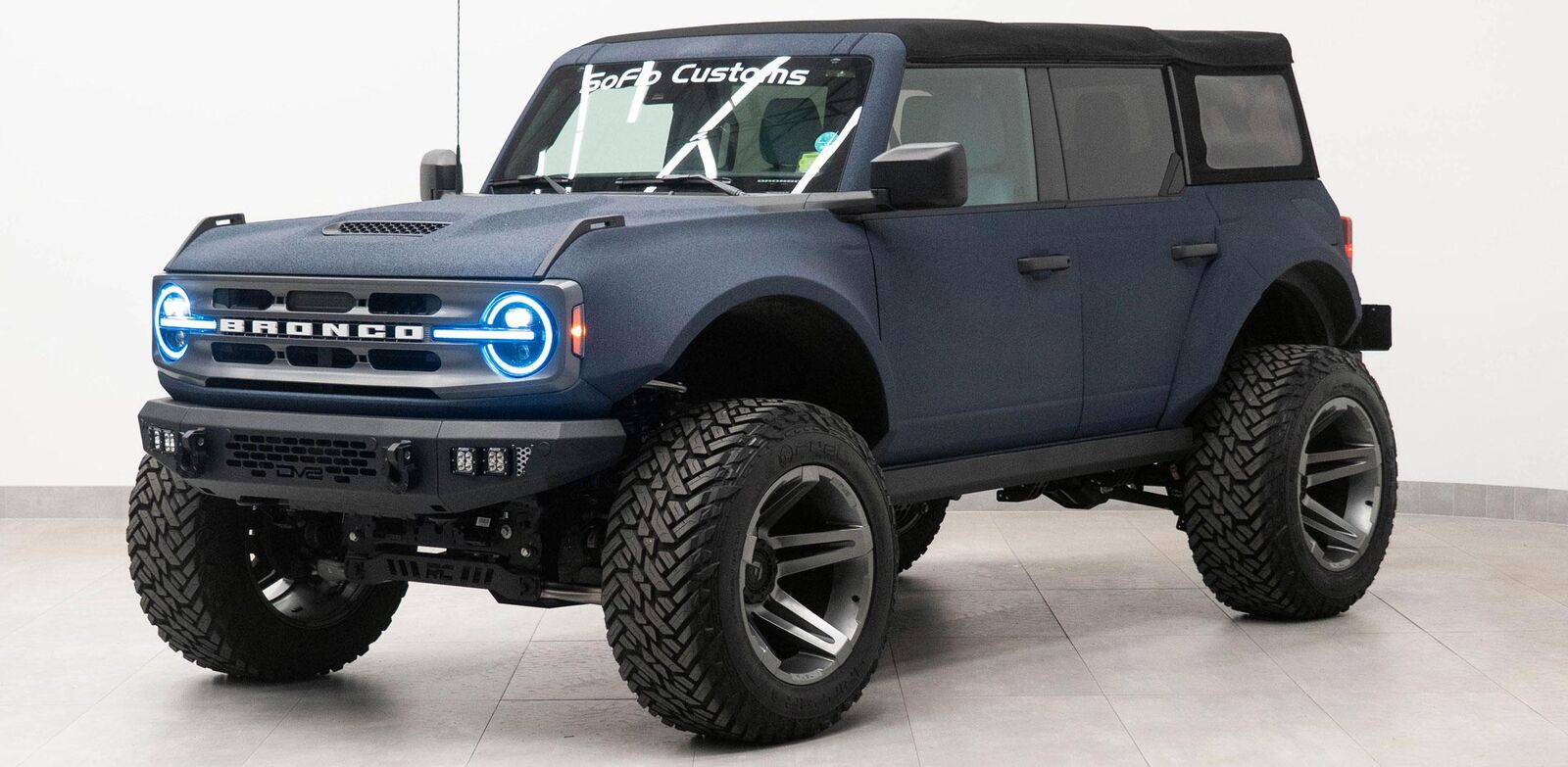 2024 FORD Bronco