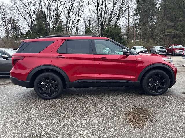2024 FORD Explorer