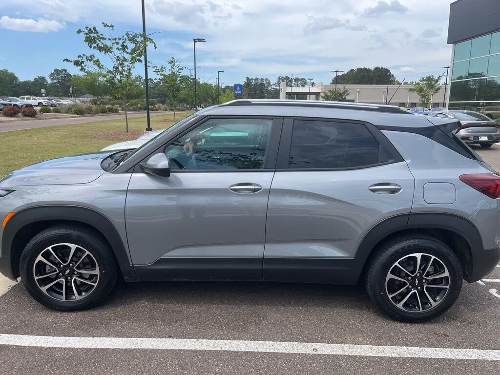 2024 CHEVROLET Trailblazer