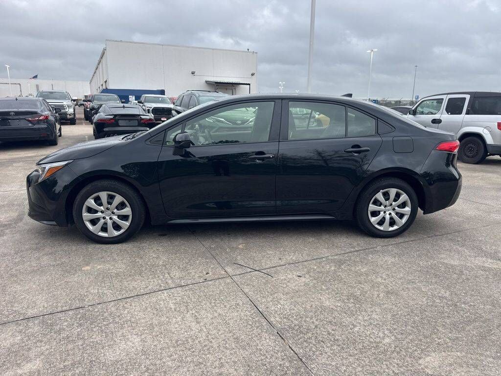 2025 TOYOTA Corolla